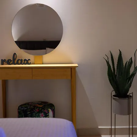 Maisonette 87 * Glifada