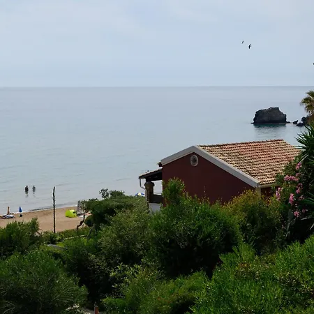 Maisonette 87 * Glifada